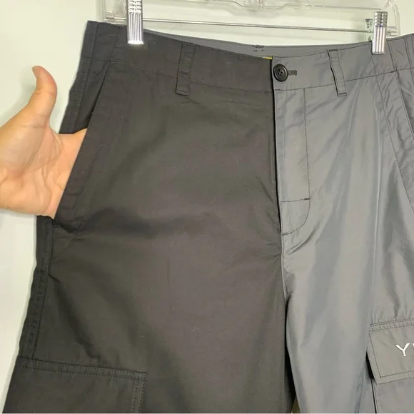 COS + YEBOAH Men’s Black Gray Two Tone Cargo Pants Size 28R NWOT!